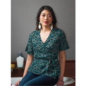 Mata Traders Wrap top